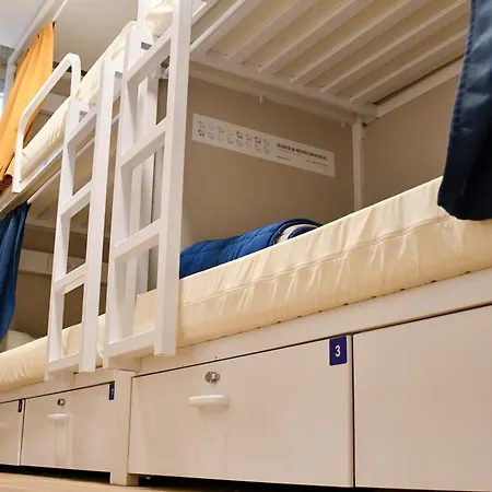 Hostal Sp 55 By Bossh! *